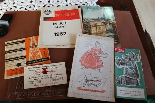 tolles kleines Konvolut - Werbung Wien - Karte, Veranstaltungen usw. 60er Jahre