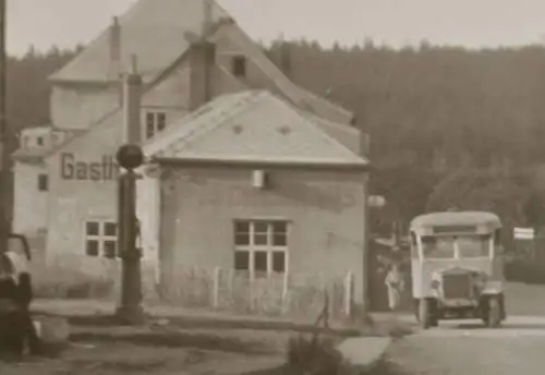 tolles altes Negativ - Gebäude - Gasthaus ?? Fischerhaus - Oldtimer Bus