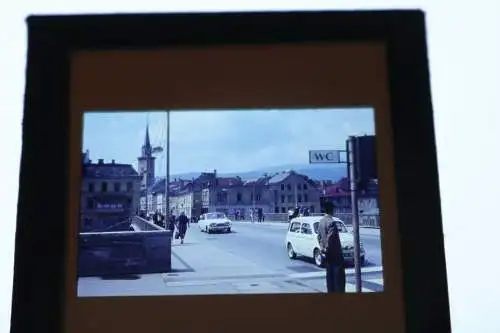 tolles altes Farbdia - mir unbekannte Stadt Kirche - 50-60er Jahre 