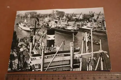 tolles altes Foto - Überseehafen Bremen -  Alter ?