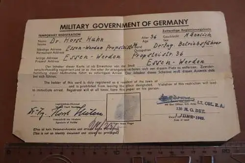 Altes Registrierungspapier eines Mannes Essen-Werden Juni 1945 - Military Gouver