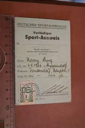 zwei tolle alte Sportausweise ? eines Mannes Wintersdorf 1949 u 1953