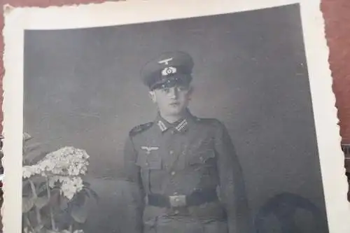 tolles altes Foto - Portrait eines Soldaten  mit Litze (2)