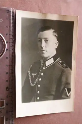 tolles altes Foto - Portrait eines Soldaten Schützenschnur 111 Inf Regt. ???