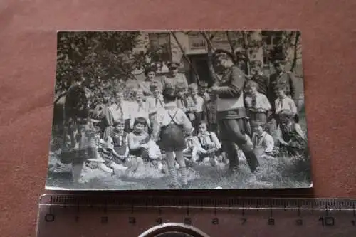 tolles altes Foto - Soldaten NVA und Kinder Pioniere