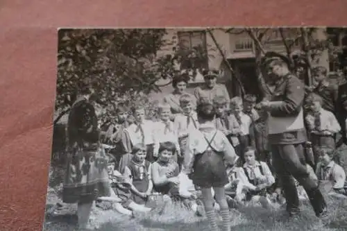 tolles altes Foto - Soldaten NVA und Kinder Pioniere