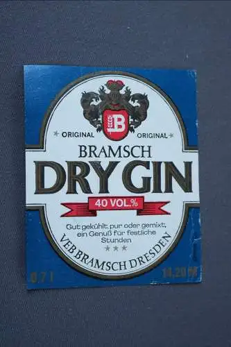 Tolles altes Flaschenetikett - Bramsch Dry Gin - VEB Bramsch Dresden