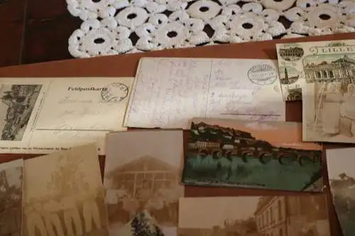 22 alte Fotos und Postkarten eines Soldaten