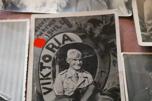 sechs tolle alte Fotos eines Piloten ? KG General Wever , Karte aus Athen 1942