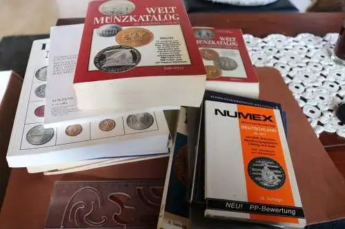 Konvolut Münzkataloge, Auktionskataloge Münzen 