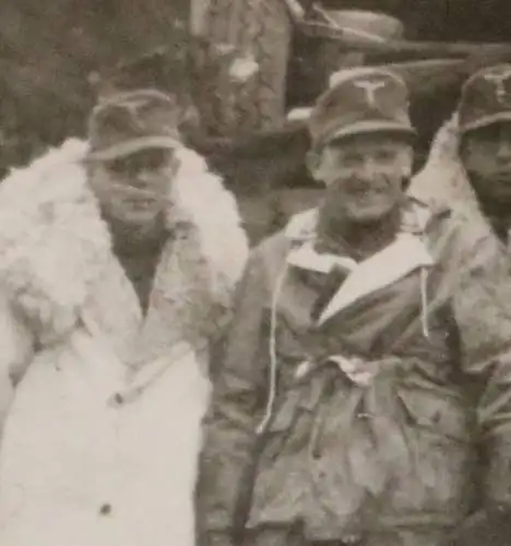 zwei tolle alte Fotos - Soldaten im Winter - Wendetarnjacken - 40er Jahre 