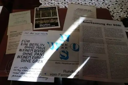 kleines Konvolut Flyer, Berlin, Pro DDR Flyer, Transvisum usw. 