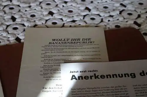 kleines Konvolut Flyer, Berlin, Pro DDR Flyer, Transvisum usw. 