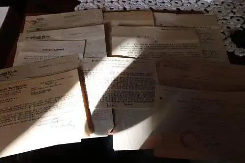 kleines Konvolut alter Papiere, Dokumente - Ahnenforschung von Bülow