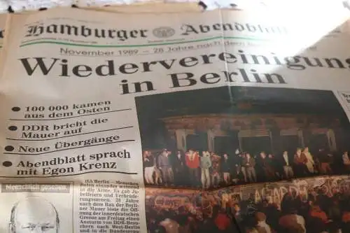 Drei alte Zeitungen 1989 /1990 - Deutsche Wiedervereinigung
