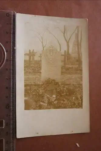 Altes Foto Mehrfach Soldatengrab - Frankreich ?? vers. Einheiten  1915