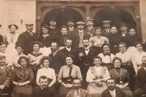 tolles altes Foto - Gruppe Personen Bad Kreischa Villa Eissrig 1911