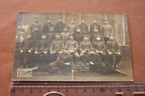 tolles altes Foto - Gruppe Soldaten 2.Rek.Dep. Ers. Bat. IR. 133 Glauchau