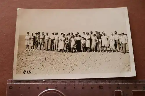 tolles altes  Foto  Strandfoto - Gruppenfoto - Westerland Sylt ?