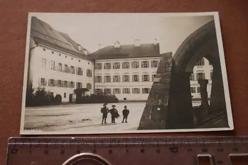 tolles altes Foto  Kinder vor dem Schloss - Berchtesgaden   30er Jahre ???