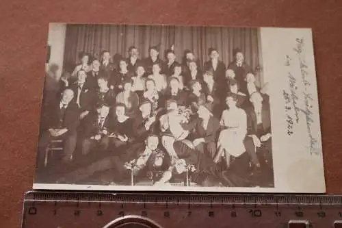 tolles altes Foto - Kegelklub Lützkendorf in München 1922 - Rückseite Namen