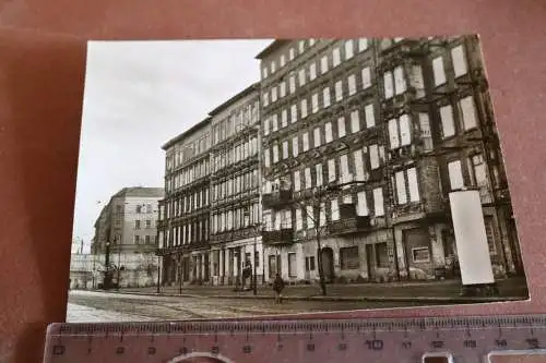 alte Karte -  Berlin Bernauer Strasse die toten Fenster 60er Jahre ?