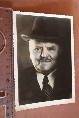 tolles altes Foto - Portrait Mann mit Hut  - Düsseldorf 1946 