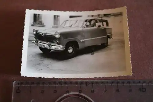 tolles altes Foto Oldtimer Ford Taunus Weltkugel  Kombi