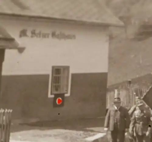 tolles altes Negativ -  Gruppe Soldaten  Gasthaus R- Setzer - Ort ?????