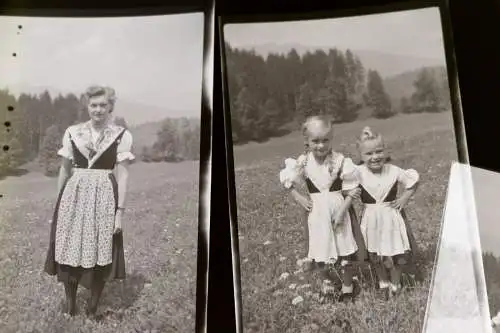 12 tolle alte Negative - Familie in Tracht - 50-60er Jahre ?  Bayern ???