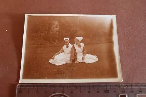 Tolles altes Foto zwei Krankenschwestern  1910-30 ????