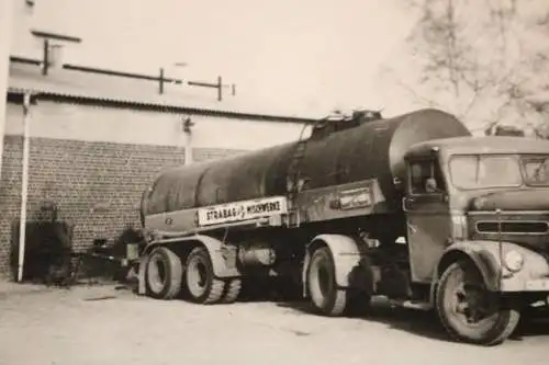 altes Foto - MAN Tankauflieger - Strabag - 60er Jahre - Abtei Hamborn ??