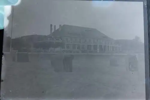 tolles altes Glasnegativ - Kursaal Ostsee Travemünde - 1910-20 ?