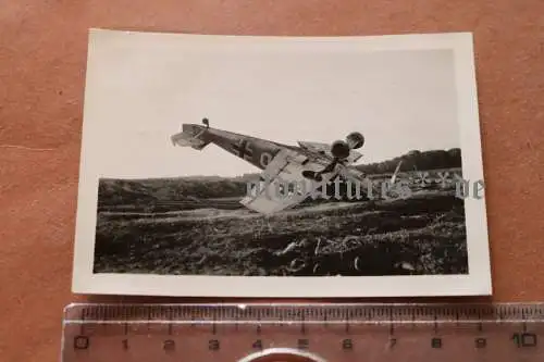 Altes Foto - gecrashte  Messerschmidt BF 109 - Pik As Staffel - 15.Mai 1940