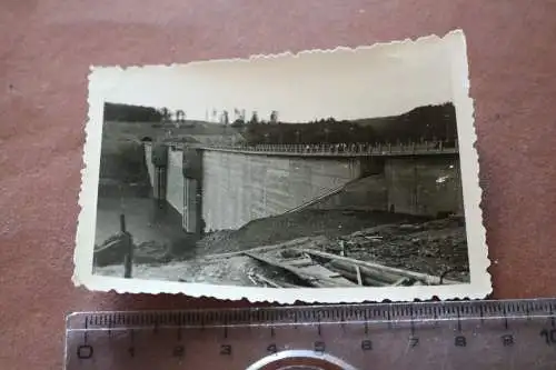 Altes Foto - mir unbekannter Staudamm - Ort ??? 50-60er Jahre ?