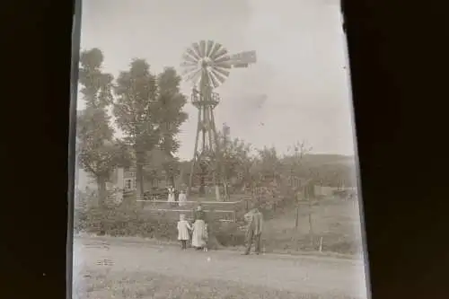 tolles altes Glasnegativ - Windrad  Athlet  G.R. Herzog -Dresden  20er Jahre