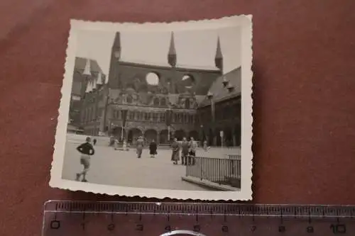 tolles altes Foto - Marktplatz , Rathaus Lübeck - 50er Jahre ?