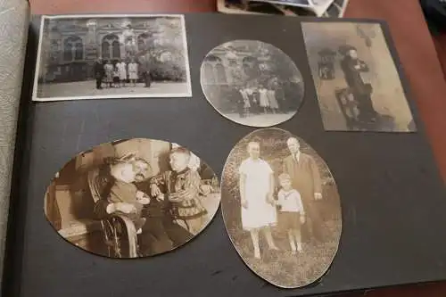 tolles altes Album 81 Fotos ab 1932 - Familie , Soldat usw. 