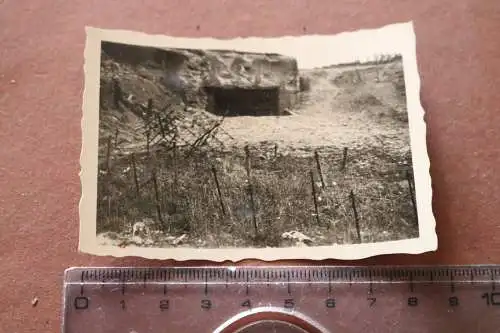 altes Foto - mir unbekannter zerstörter Bunker