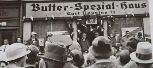 tolles altes Foto - Festumzug - Möckern Leipzig - Butter-Spezial-Haus - 30--40er