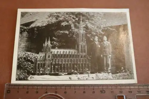 tolle alte Fotokarte - Modellbau - Ulmer Münster mit Erbauer 