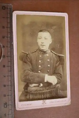 tolles  sehr altes CDV-Foto - Portrait eines Soldaten - Schweiz mit Epauletten