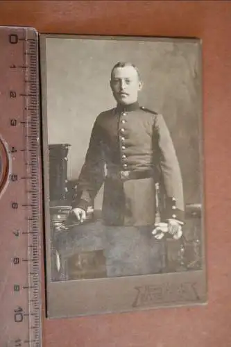 tolles altes CDV-Foto - Portrait eines  Soldaten  aus Magdeburg