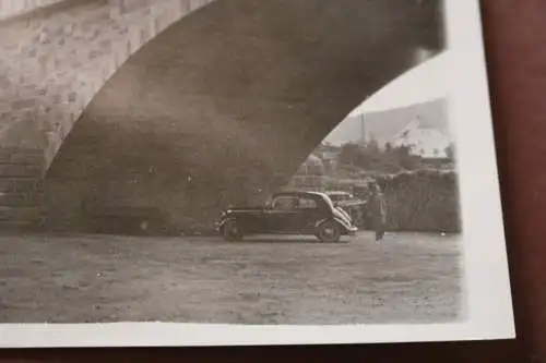 tolles altes Foto Oldtimer unter der Mainbrücke Miltenberg  50er Jahre ?