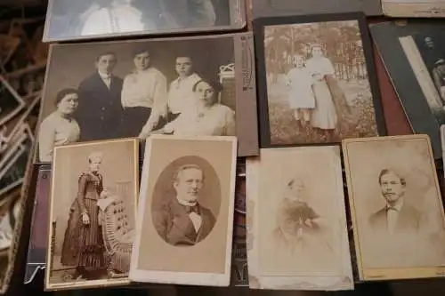 15 alte Kabinett und CDV-Fotos - Personen