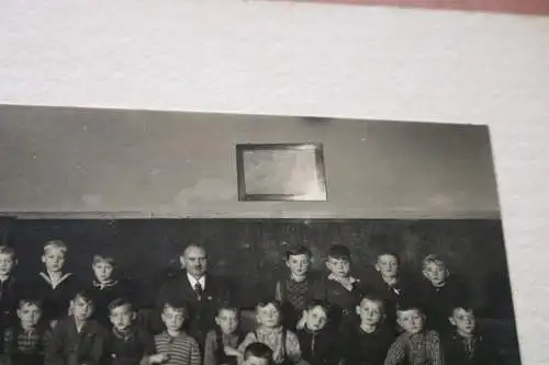 tolles altes Klassenfoto - Schulklasse - Knabenschule - Ort ?? 1910-30 ??