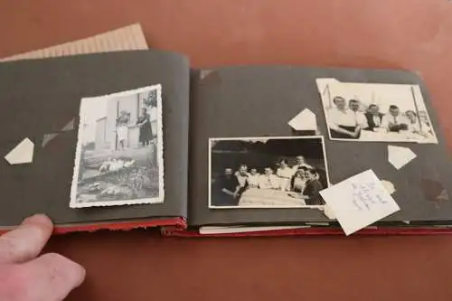 kleines Konvolut alter Fotos , Postkarten usw. 