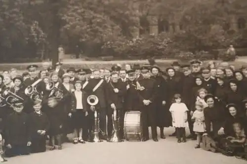 tolles altes Gruppenfoto Heilsarmee - 20-30er Jahre - Ort ???