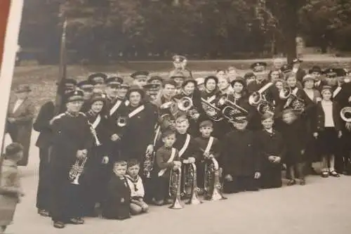 tolles altes Gruppenfoto Heilsarmee - 20-30er Jahre - Ort ???