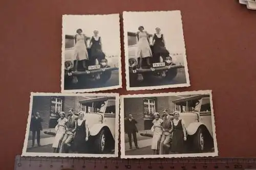 vier alte Fotos - Mann und zwei hübsche Frauen posieren mit Oldtimer Bus Jena ?